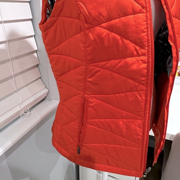 Columbia‎ Omni-Shield Vest - Picture 2 of 5